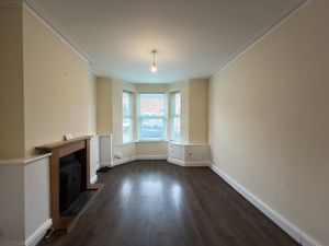 Lounge- click for photo gallery